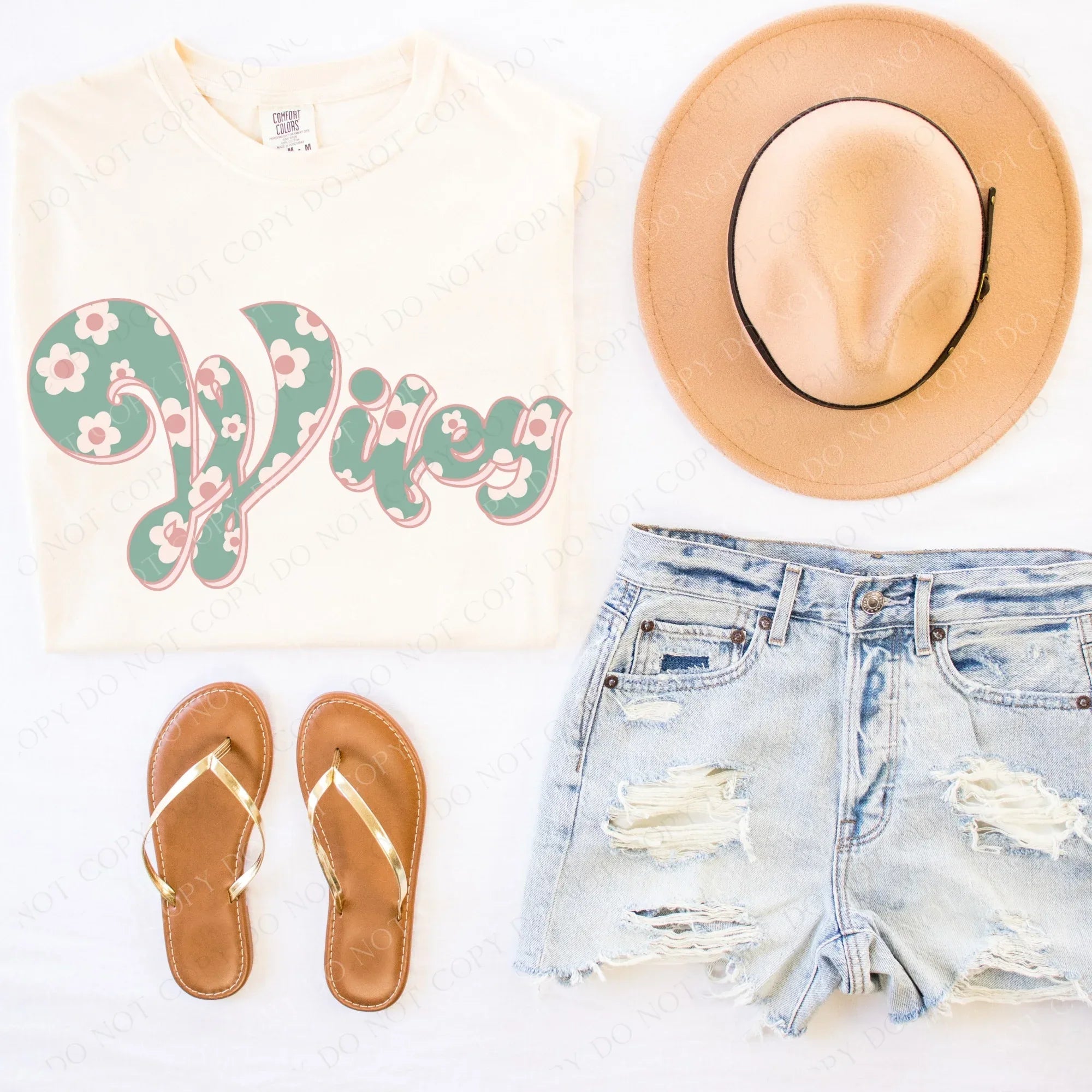 Wifey Floral Retro Graphic Tee