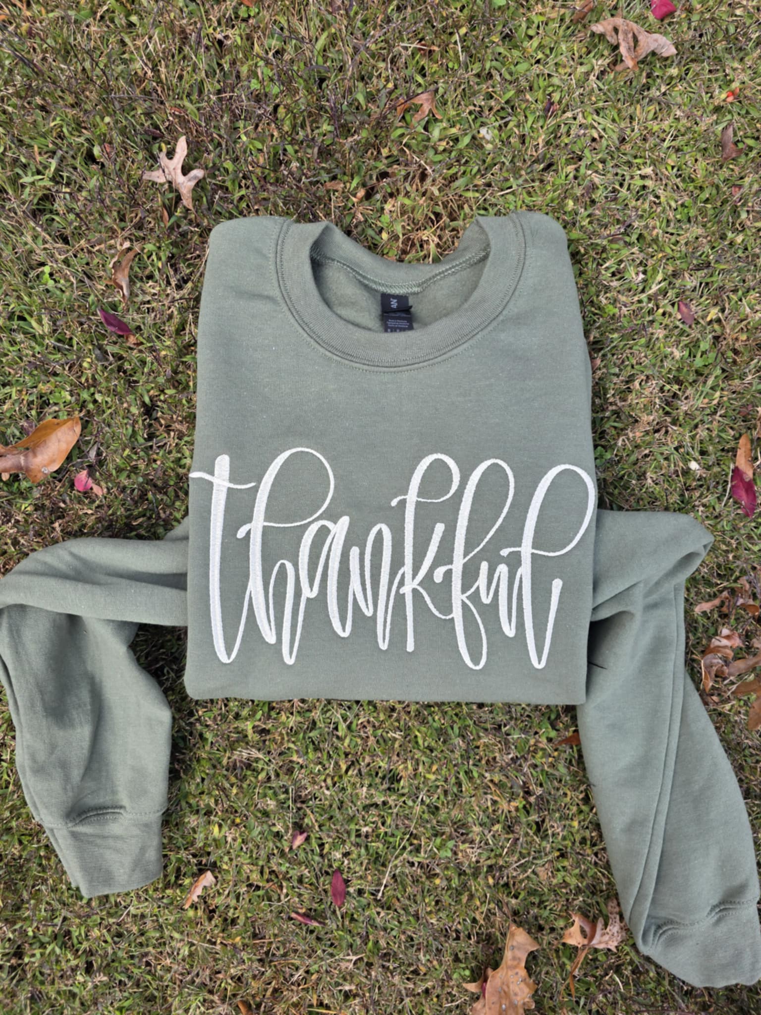 Thankful Embroidered Sweatshirt
