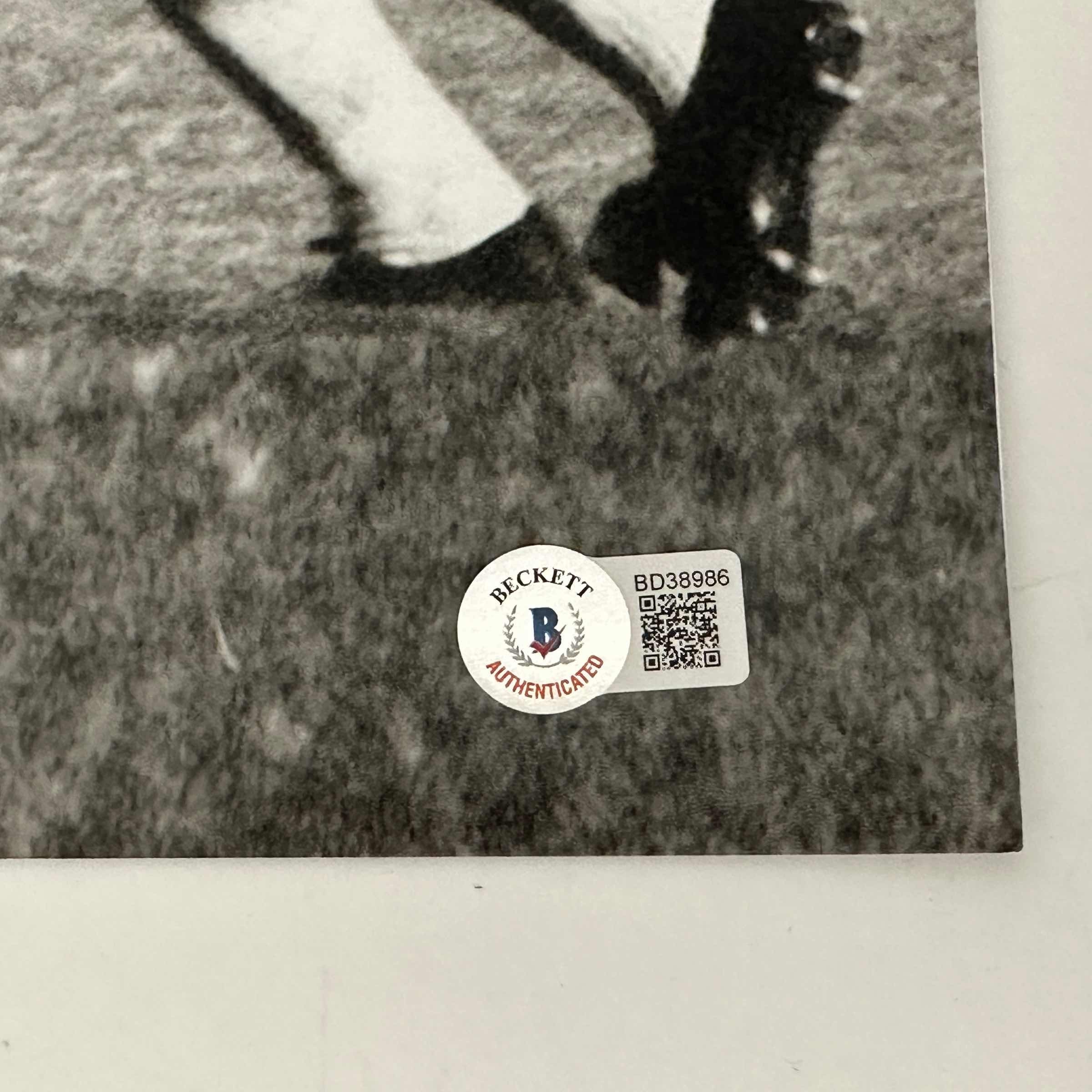 Autographed/Signed Pele Brazil Soccer Futbol 16x20 Photo Bicycle Kick Beckett BAS COA Auto