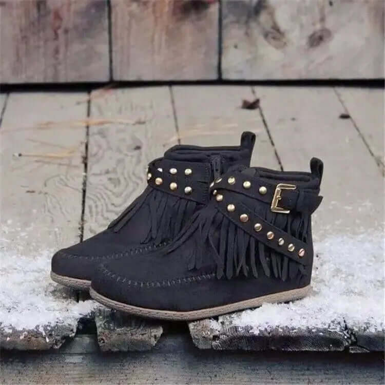 Trendy Women's Winter Ankle Boots with Rivet Tassel Detail