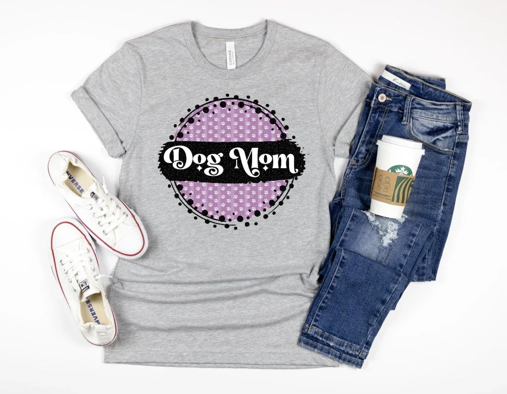 Dog Mom Graphic Tee